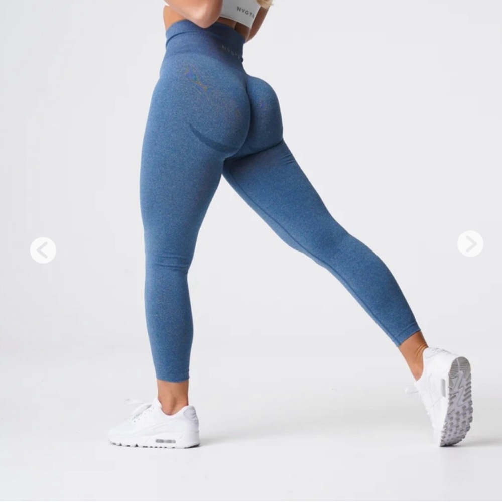 NVGTN Blue Seamless Leggings